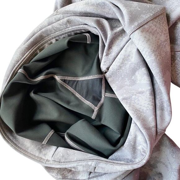 Calia by Carrie Underwood snake print Medium Plum/Gray Workout 24" Inseam 11" Ri - Picture 8 of 13